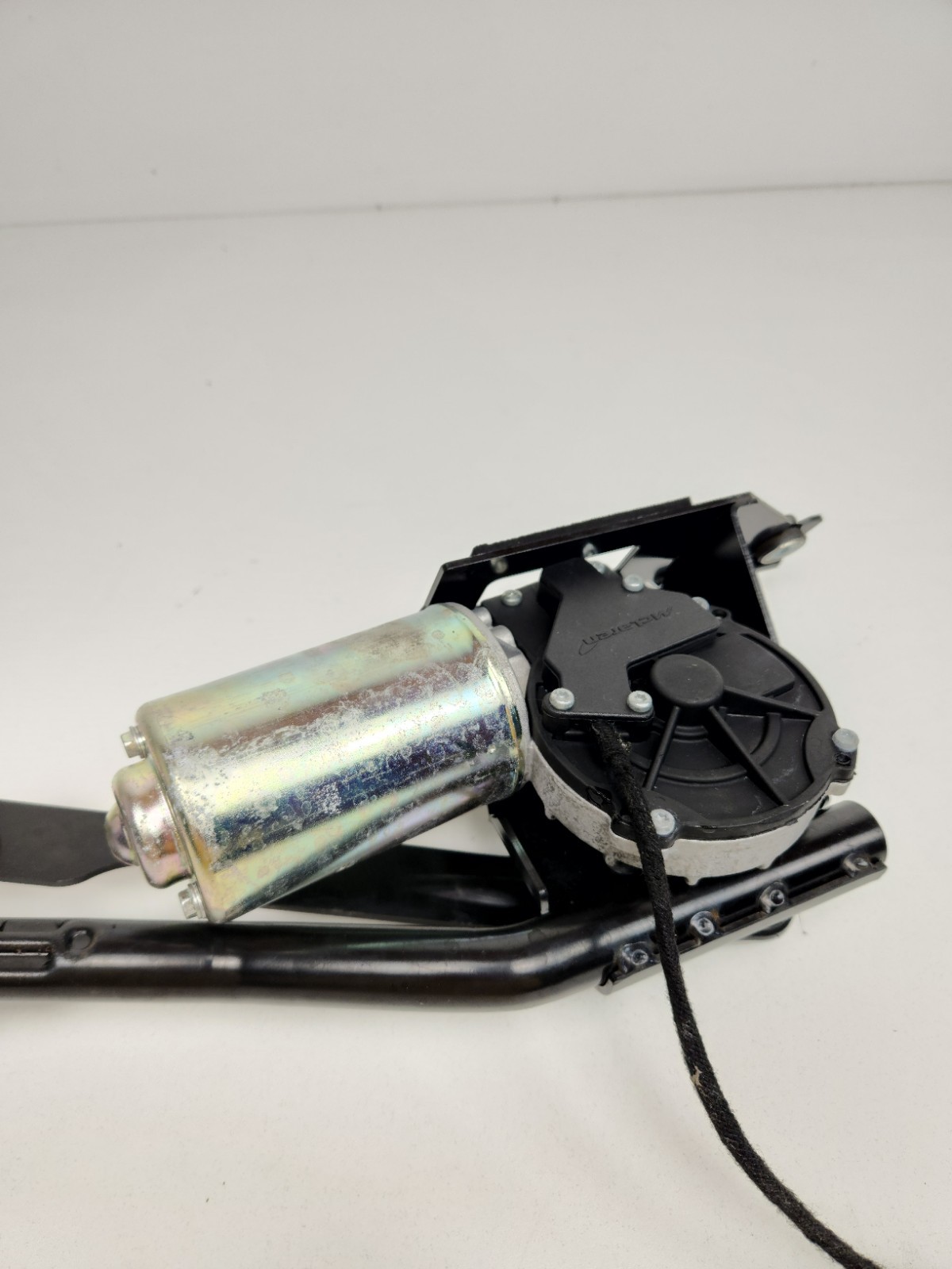 2015-2016 MCLAREN 650S SPIDER FRONT WINDSHIELD WIPER MOTOR OEM 