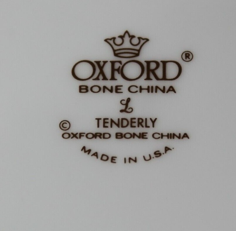 Oxford Bone China Dinner Plate Tenderly Lenox USA 10 3/4