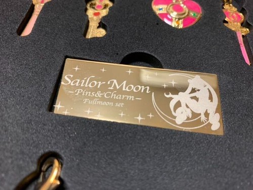 Sailor Moon pins and charms Full Moon Set transformation brooch BANDAI From JP - Picture 5 of 7