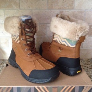 men's snow boots size 15