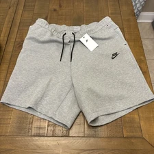 Nike Sportswear Tech Fleece Shorts Men's Size XXL Grey CU4503-063