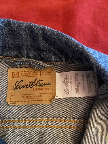 Levi Strauss Signature Youth Size 7 Standard Trucker Denim Jean Jacket Levi’s - Picture 2 of 3