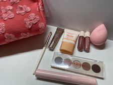 2025 Limited Edition Ulta Beauty Collection 9-Piece Makeup Set NEW Red Bag