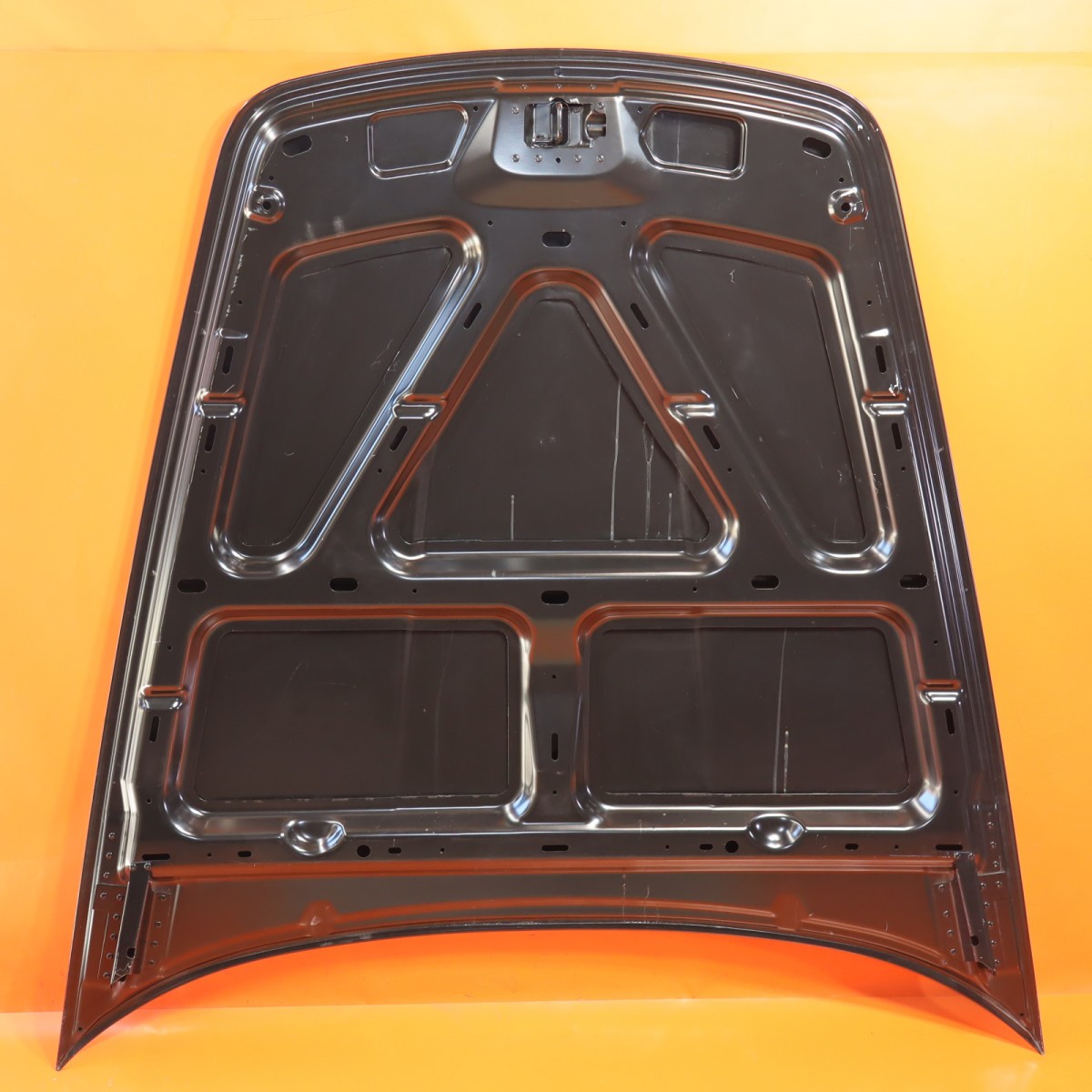 Maserati Quattroporte 2004-2007 Engine lid P/N 67213600