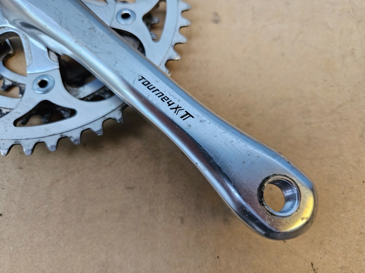 Takagi Tourney XT Triple Road Bike Crankset 175mm 46/36/26 Drive