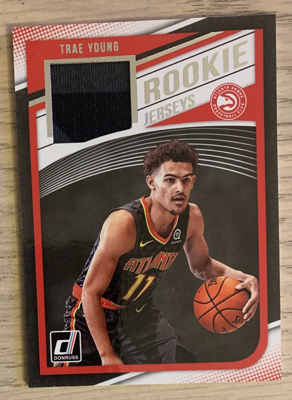 2018/19 Donruss Basketball - Rookie Jerseys - Trae Young - Atlanta Hawks