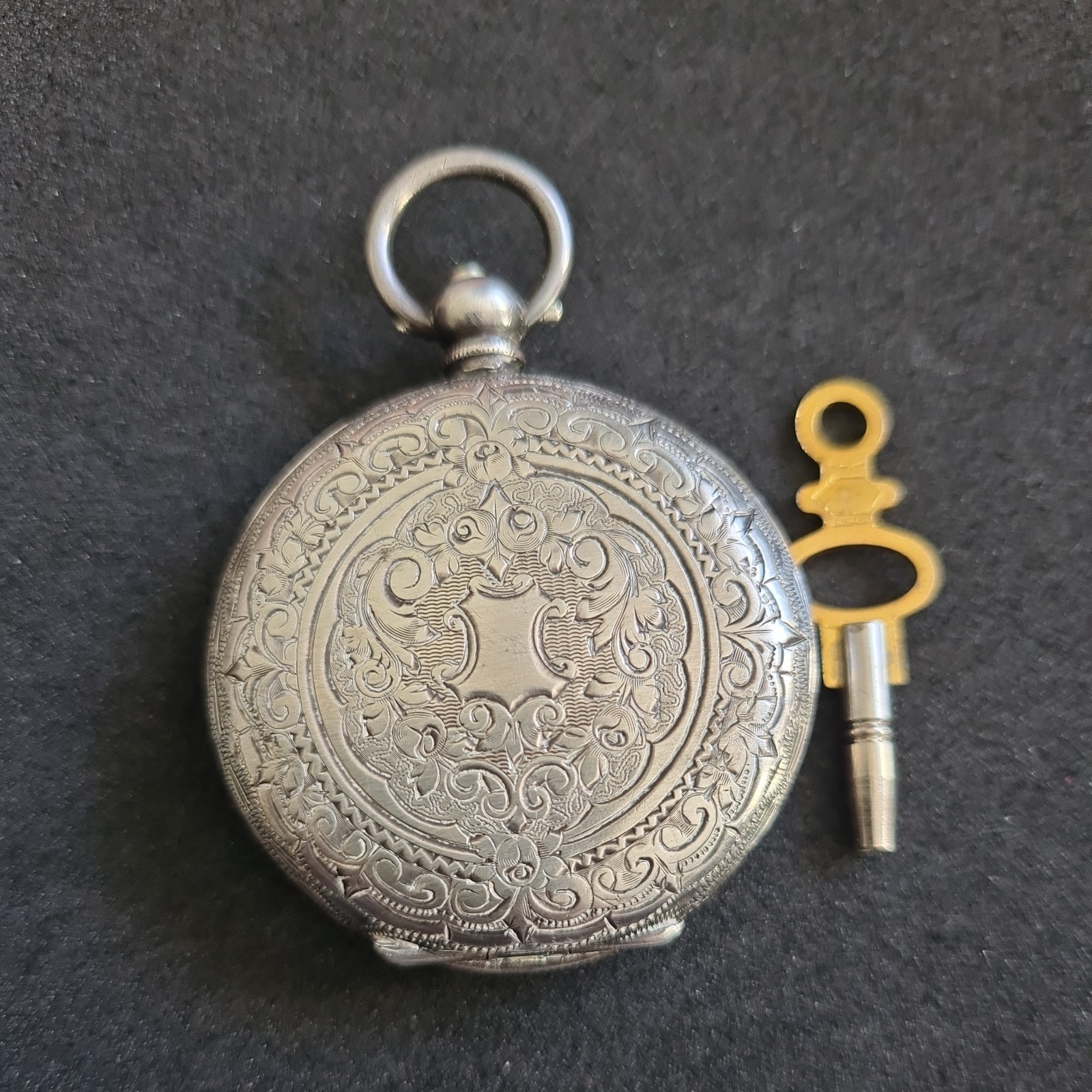 Antique Solid Silver T.G. Poole Middlesbrough Poc… - image 2