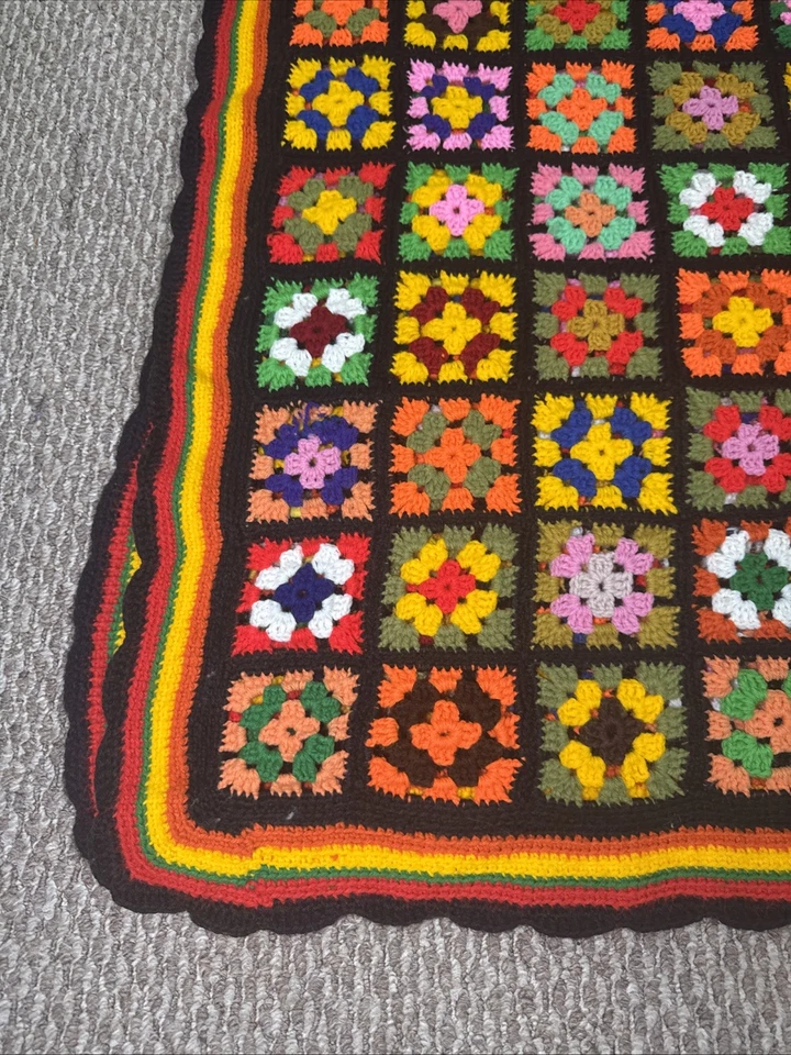"Manta afgana vintage tejida a mano cuadrada negra colorida de gran tamaño 84""x 104""" Foto 2 de 4