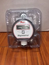 (Brand New)  Dwyer Magnesense differential pressure sensor MS-111-LCD