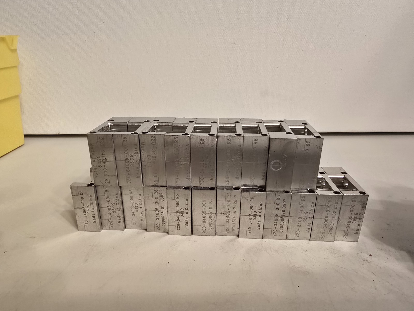(Huge Lot of 21) Lam Research 220-34005-000 Rev 5 Gasline Block,Compart Systems