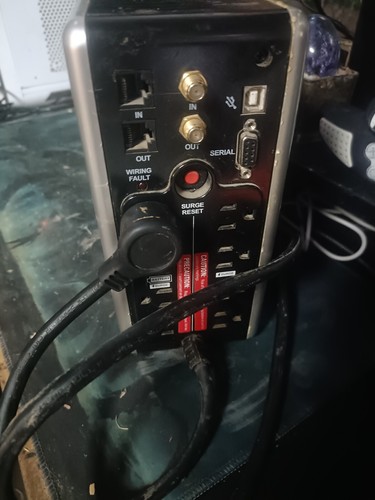 Geek Squad UPS/Battery Backup-GS-875U-8 Outlet-Coax/Serial/Network Connect-READ - 第 3/9 張圖片
