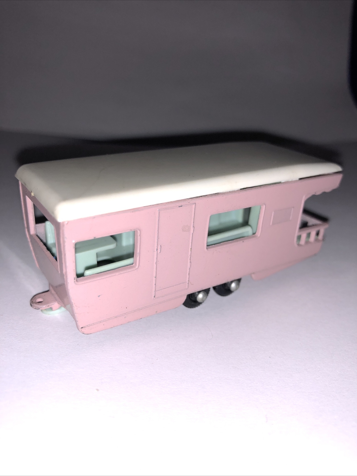 Matchbox 23d, Trailer Caravan - Free Price Guide & Review