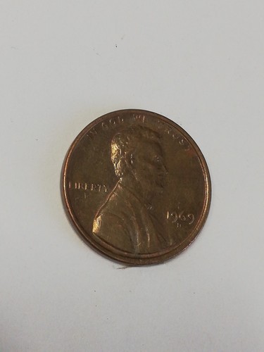 1969 Lincoln Penny D Mint Mark Large 9 & 6 Great Bronze Tone. - Picture 2 of 5
