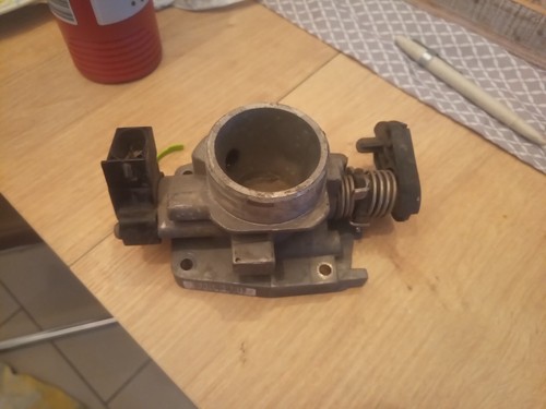 Drosselklappe Ford Ka 96BF-BB