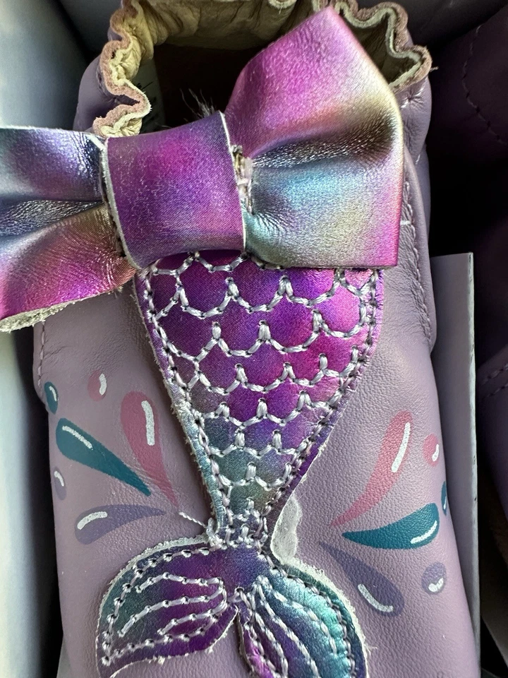 Nuevo Robeez Sirena Suelas Suaves Bebé Niña Zapatos Púrpura Talla 6-12 Meses Foto 3 de 4