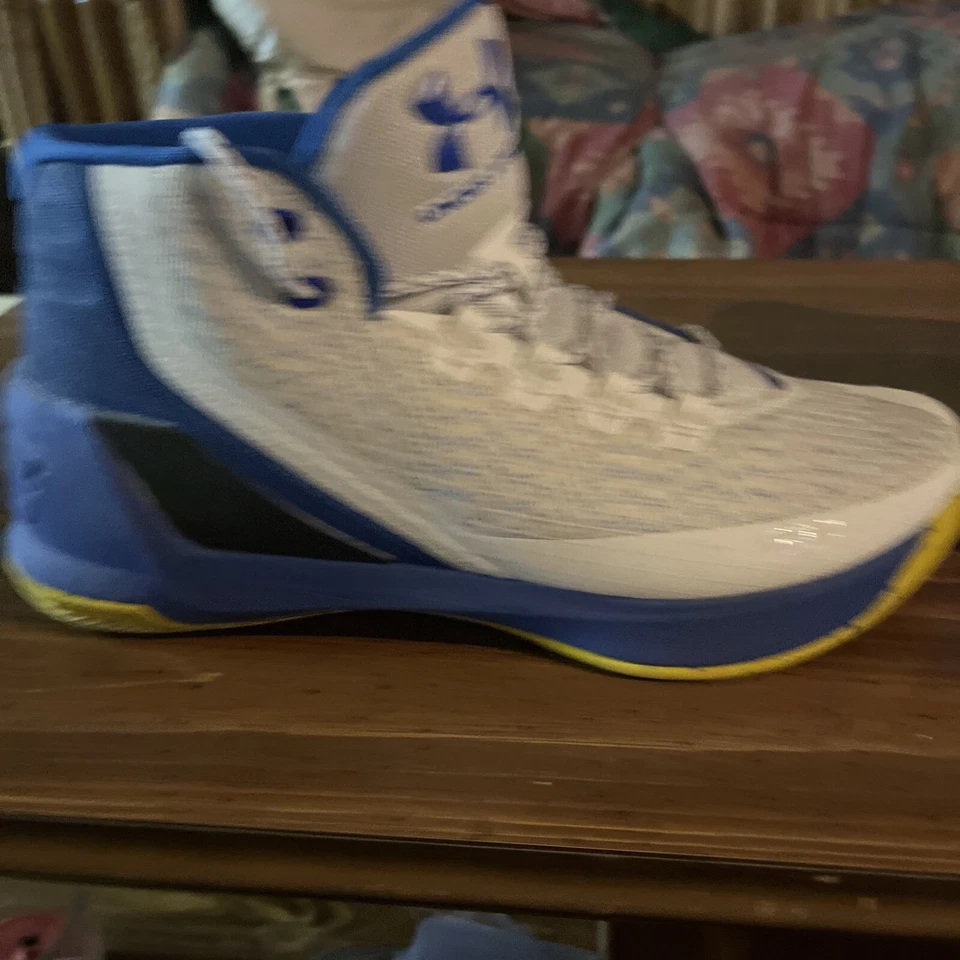 Sapatos masculinos Under Armour Curry 3 12 Dub Nation Home - Imagem 4 de 4