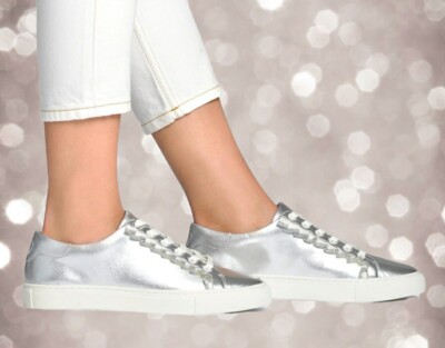 Tory Burch メタリックシルバー フラットシューズ サイズ7 Tory Burch Tory Sport Ruffle Sneakers, Size 7, Metallic Silver