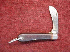 VINTAGE CAMILLUS  PRUNING KNIFE - STILL HAS LOTS OF LIFE LEFT IN IT