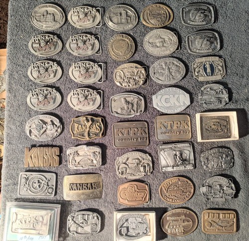 Huge Lot Of 40 Vintage Belt Buckles Brass & Others All Kansas Western Cowboy - Picture 2 of 8