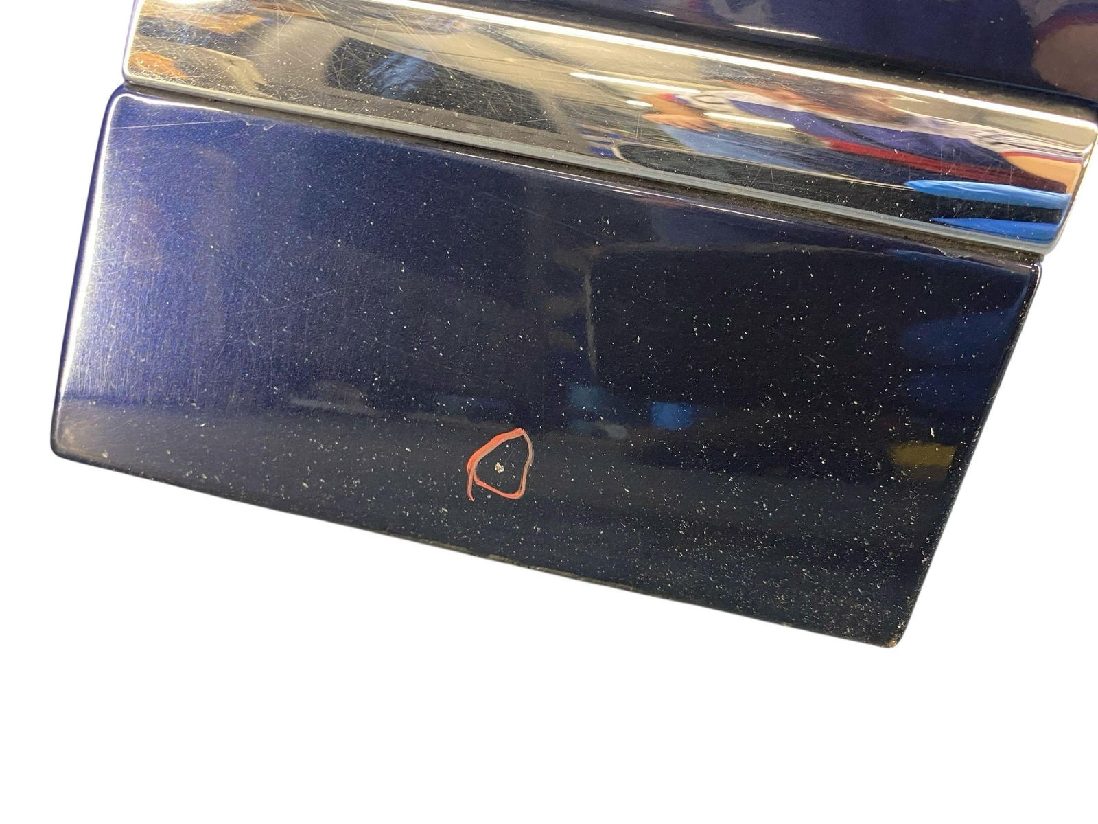 2006-2012 BENTLEY CONTINENTAL FLYING SPUR FRONT RIGHT FENDER PANEL *PAINT CHIPS*