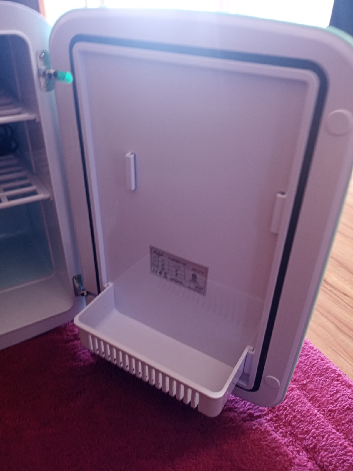 Mini Fridge Refrigerator 0.53 cu. ft. Retro Lightweight Compact Portable Green