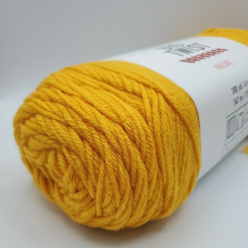 Big Twist Value Yarn 100% Acrylic Varsity Gold Lot# 644270 Weight #4 6oz 380yds - Picture 5 of 6
