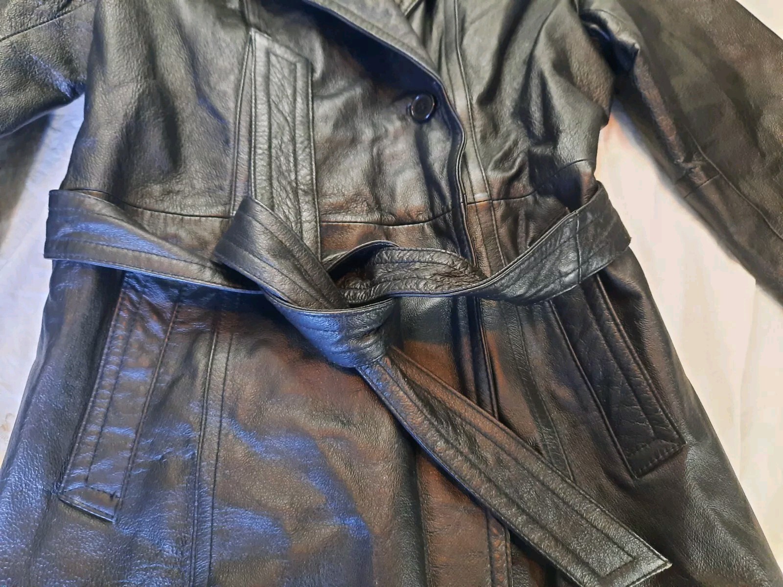 Fitz-Wright Woman’s Size Medium Black Genuine Lea… - image 2