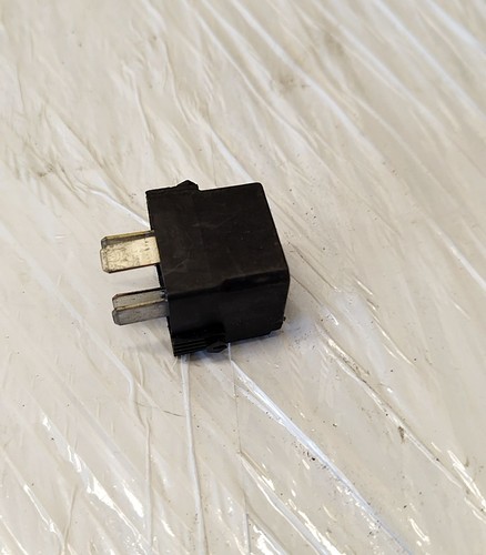 A0025421319 Relais, Arbeitsstrom A0025421319  V23134-B52-X336  V2 DE2793914-07