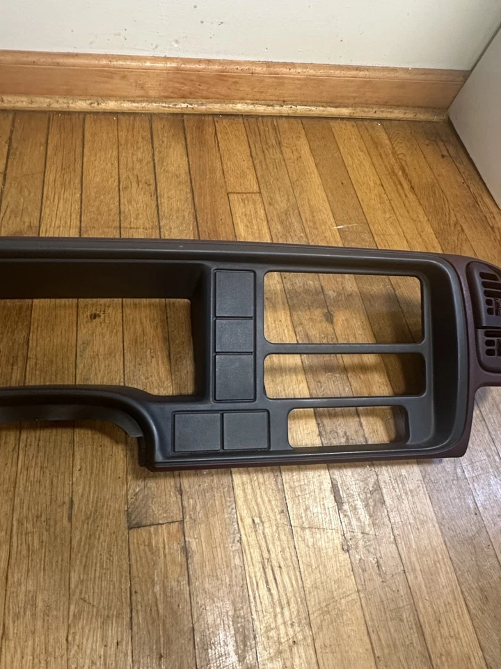 OEM 1995-1999 CHEVY SILVERADO TAHOE GMC VENTILACIÓN TABLERO MOLDURA BISEL BORGOÑA Foto 2 de 4