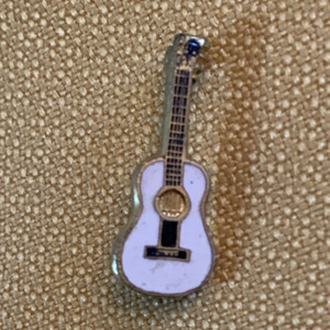 Music Theme Guitar Shaped White Enamel Pinback Button Pin