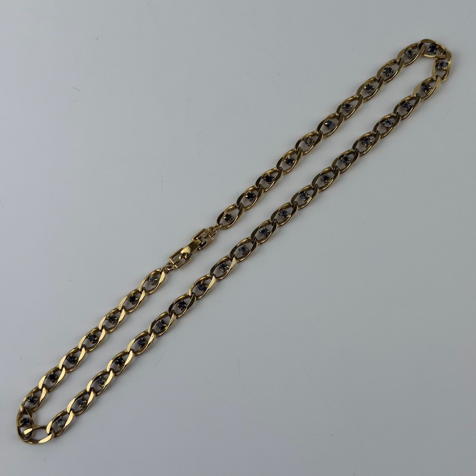 GIVENCHY HBOC260204A13 Necklace Gold Vintage Jewelry Designer Accessory thumbnail 2