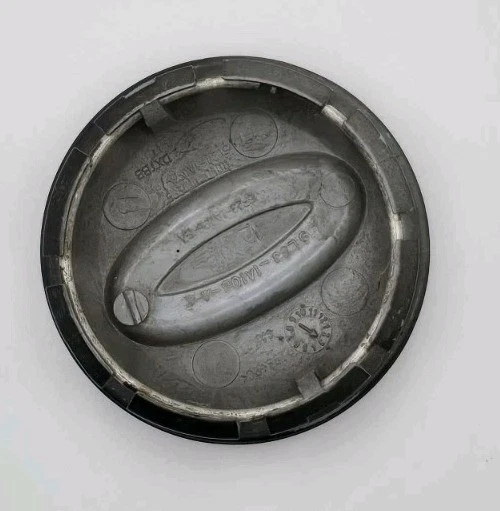 ЦЕНТРАЛЬНЫЙ КОЛПАК КОЛЕСА 2007 FORD RANGER ОТ ОРИГИНАЛЬНОГО ПРОИЗВОДИТЕЛЯ - Изображение 4 из 4