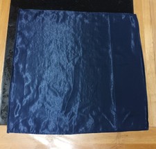 Męska nowa kieszonkowa kwadratowa chusteczka granatowa satynowa ręcznie robiona