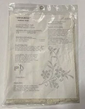 Vintage Progress Dresser Scarf with Lace Stamped for Embroidery 15" x 51" Ecru