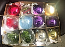 VINTAGE BOX SHINY BRITE/MSE CHRISTMAS TREE ORNAMENTS PURPLE!