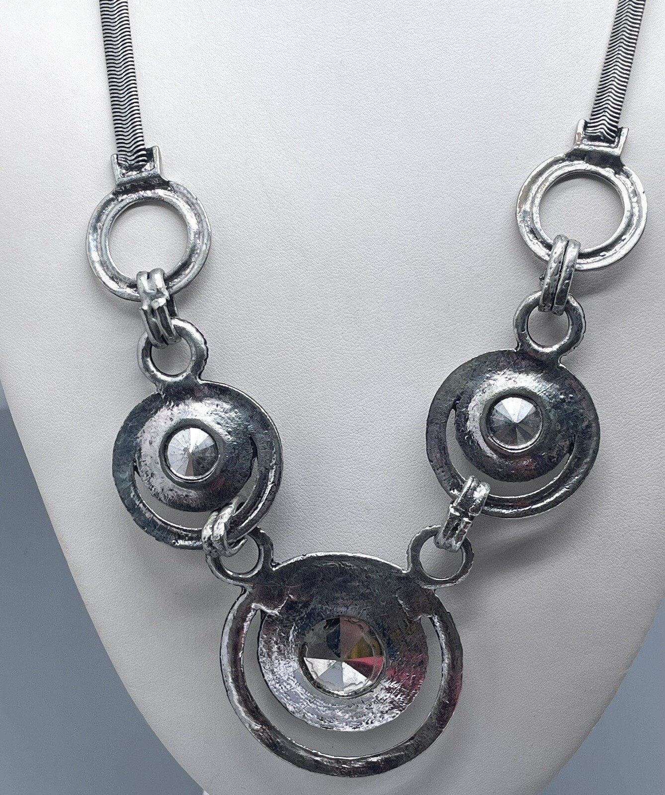 Silver Tone Circle Shape Rhinestone Statement Nec… - image 3