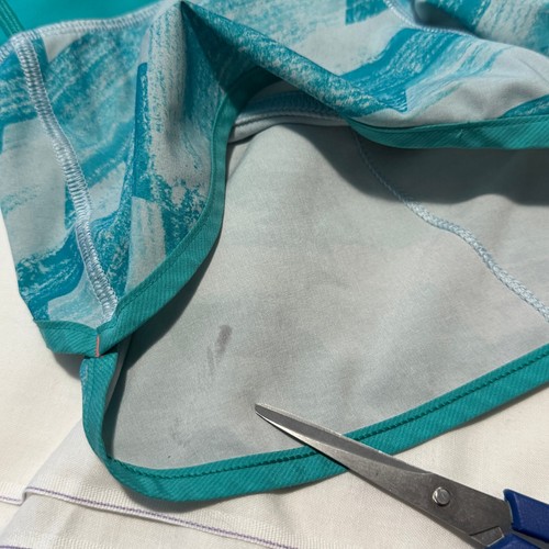 Ivivva Lululemon Girl's Athletic Speedy Shorts Teal/Aqua Size 12 Dance Gymnastic - Picture 7 of 13