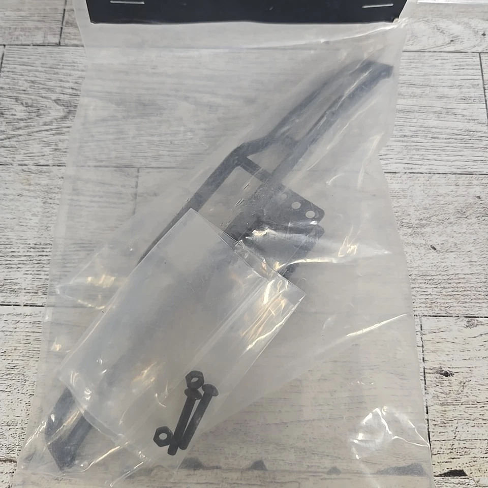 RC4WD VVV-C1077 Rough Stuff Metal Rear Metal Bumper CCHand With Screws NEW - Image 2 of 4