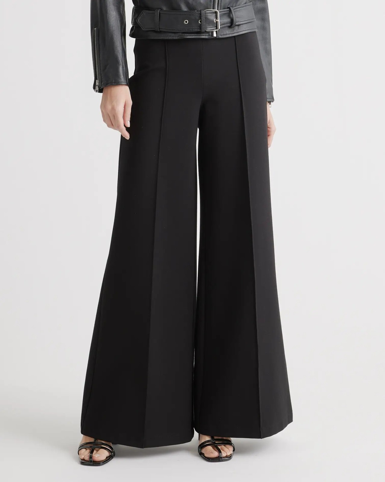 NWT Quince Ultra-Stretch Ponte Super Wide Leg Pants Black Medium M 32 Inseam