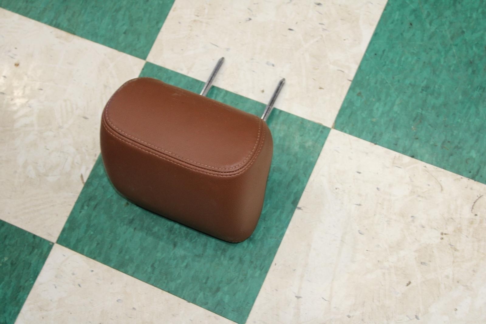 14-22 Ghibli Brown Leather Rear 2nd Row Center Middle Seat Headrest Head Rest OE
