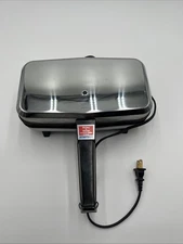 Vintage Vitantonio Mickey & Minnie Mouse Waffle Pancake Sandwich Maker 850