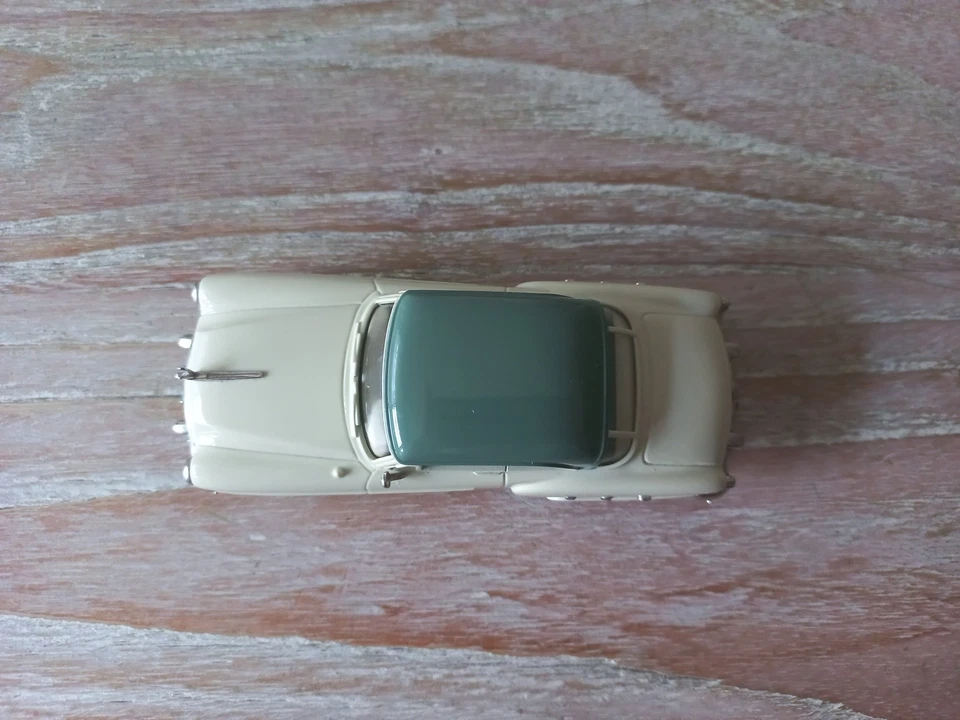 Brooklin Models BRK 55a Packard Patrician 1951 1:43 - Immagine 4 di 4