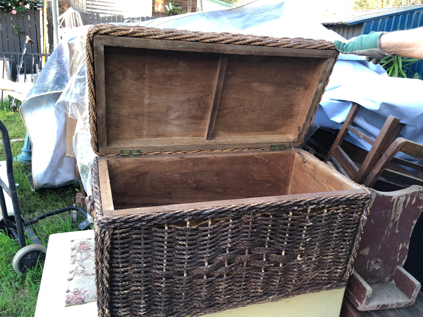 WICKER BLANKET BOX STORAGE CHEST TOY BOX CANE RATTAN WOOD VINTAGE eBay