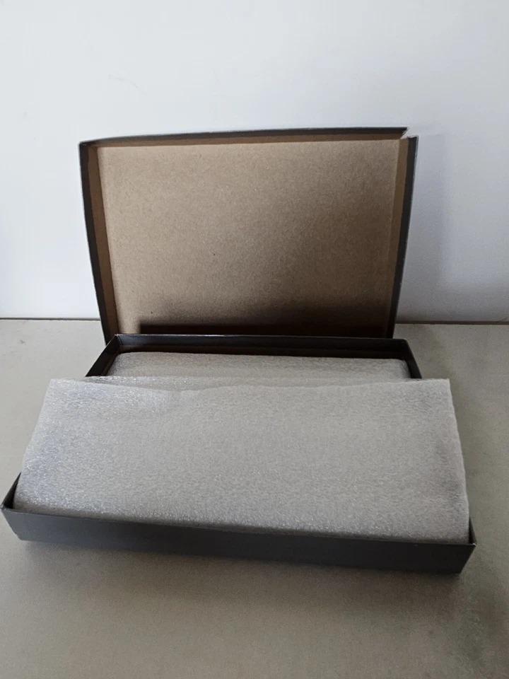 Salisbury Medium  Beaded  Rectangular Tray  - Image 2 of 4