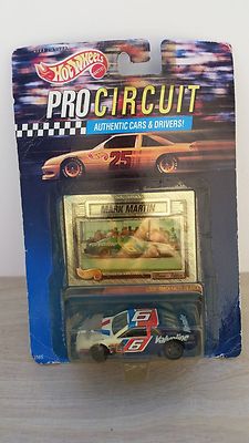 HOT WHEELS VALVOLINE ナスカー　マークマーティン　ビンテージ Hot Wheels 1992 Pro Circuit Series NASCAR, Valvoline, Mark Martin