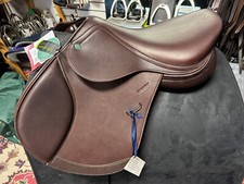 CROSBY Hunter Jumper/Close Contact 16.5 Calf Skin Covered Saddle