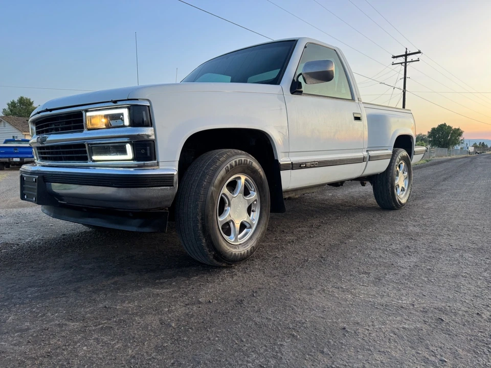 Chevrolet C/K 1989 camioneta 1500 C1500 Cheyenne Foto 2 de 4