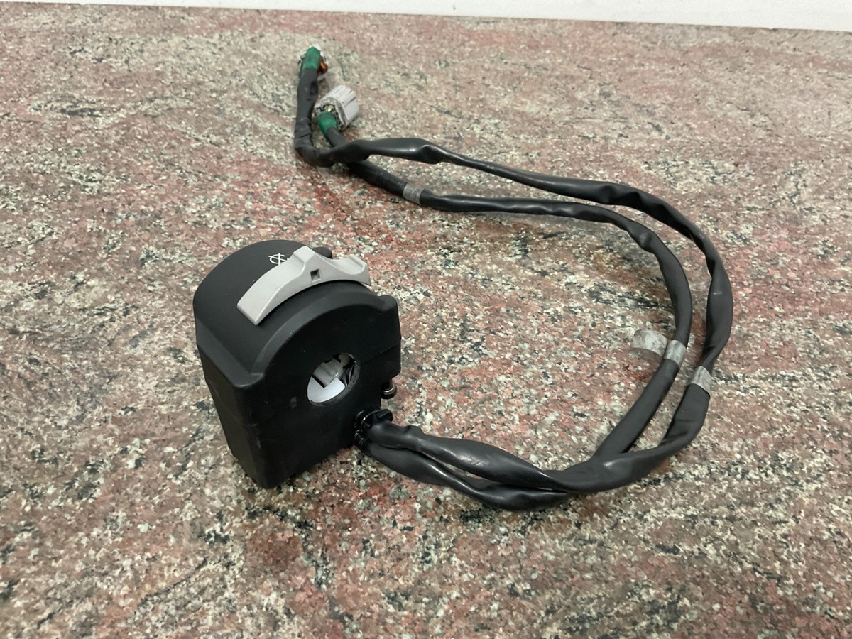 21–2026 Kawasaki Ninja ZX-10R Right RH Start Kill Control Switch