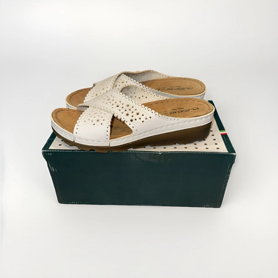 Flexus by Spring Step Women's Passat Slide Sandal size EU 36 /  White - Image 3 of 4