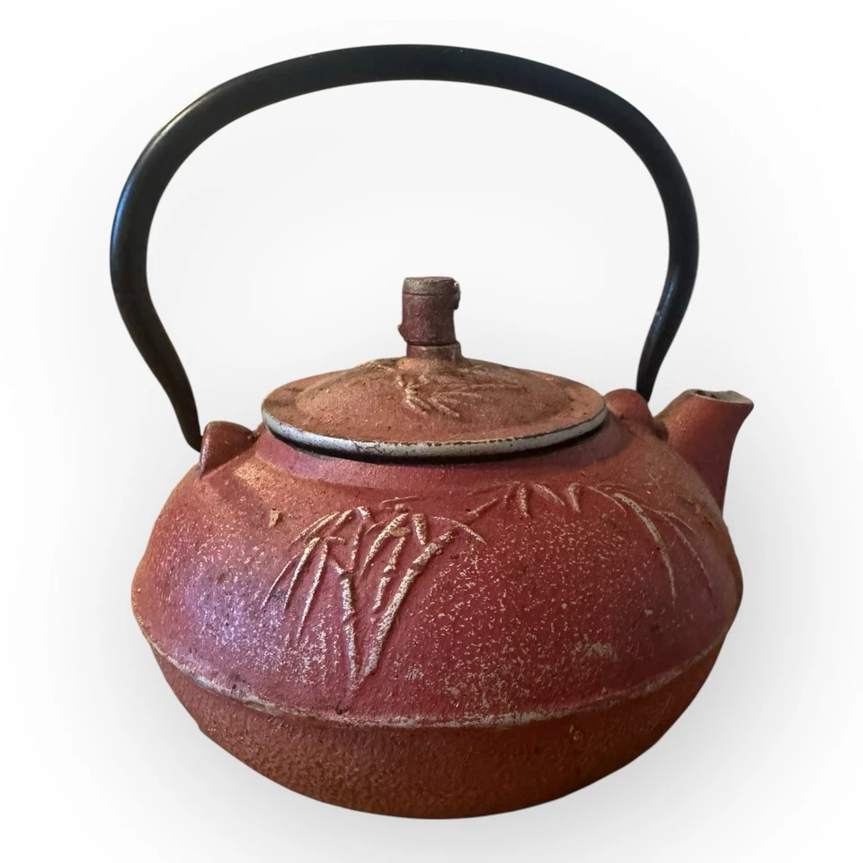 Vintage Japanese Cast Iron Teapot Red Bamboo Design Enamel Interior, 2.5l - Image 2 of 4